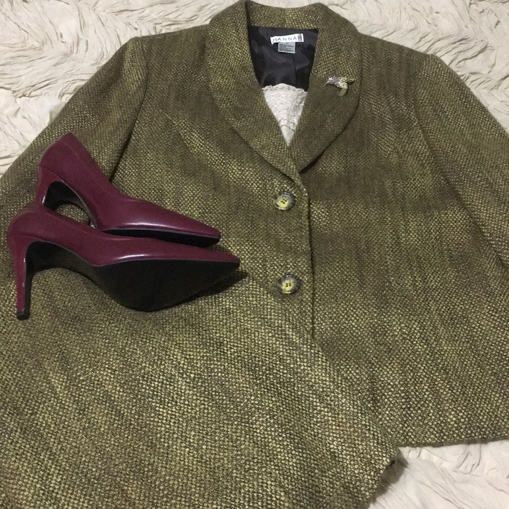 Hannah women’s dress suit.